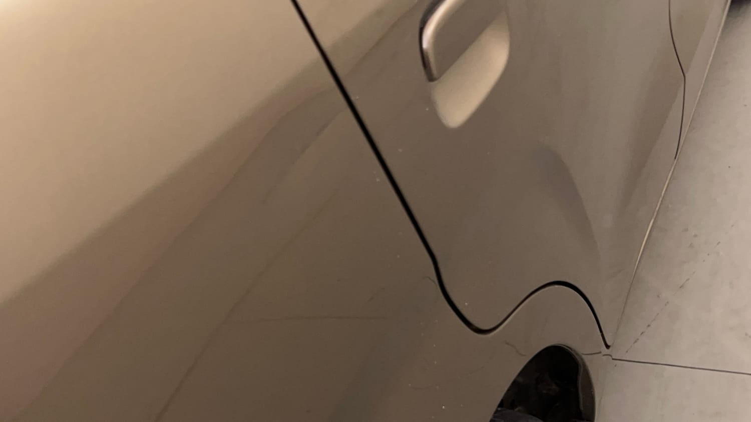 Used 2019 Maruti Suzuki Wagon R ZXi 1.2 Petrol Manual dents MINOR DENT