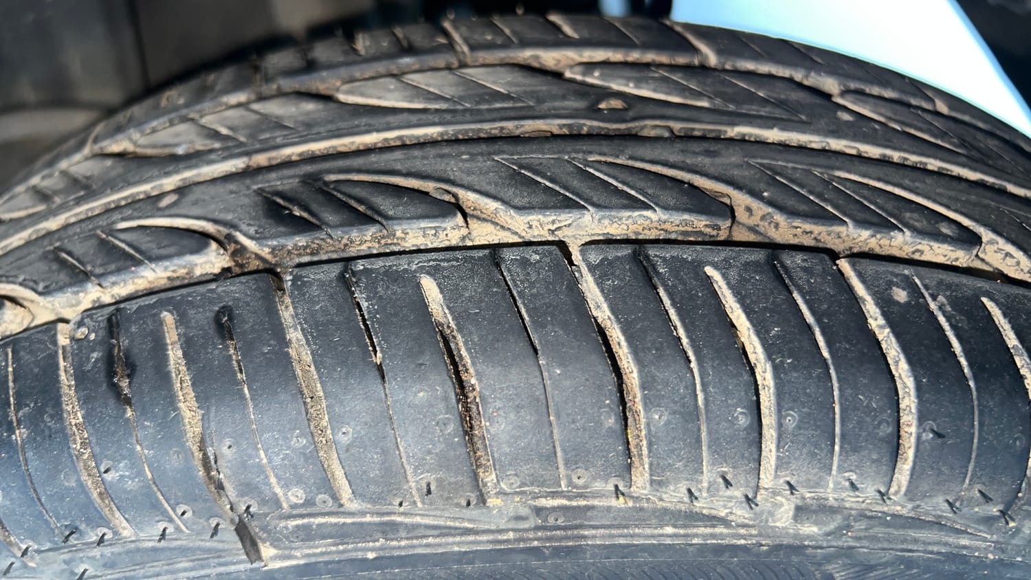 Used 2019 Maruti Suzuki Alto 800 VXi Petrol Manual tyres LEFT REAR TYRE TREAD VIEW