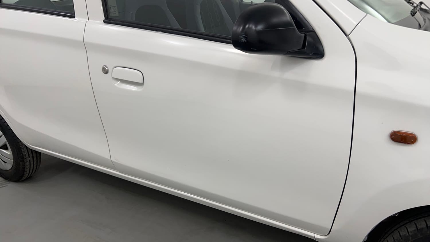 Used 2016 Maruti Suzuki Alto 800 Lxi Petrol Manual dents MINOR DENT