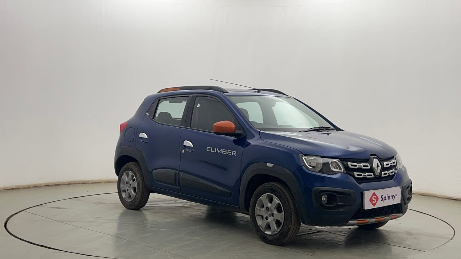 Used 2019 Renault Kwid CLIMBER 1.0 Petrol Manual exterior RIGHT FRONT CORNER VIEW