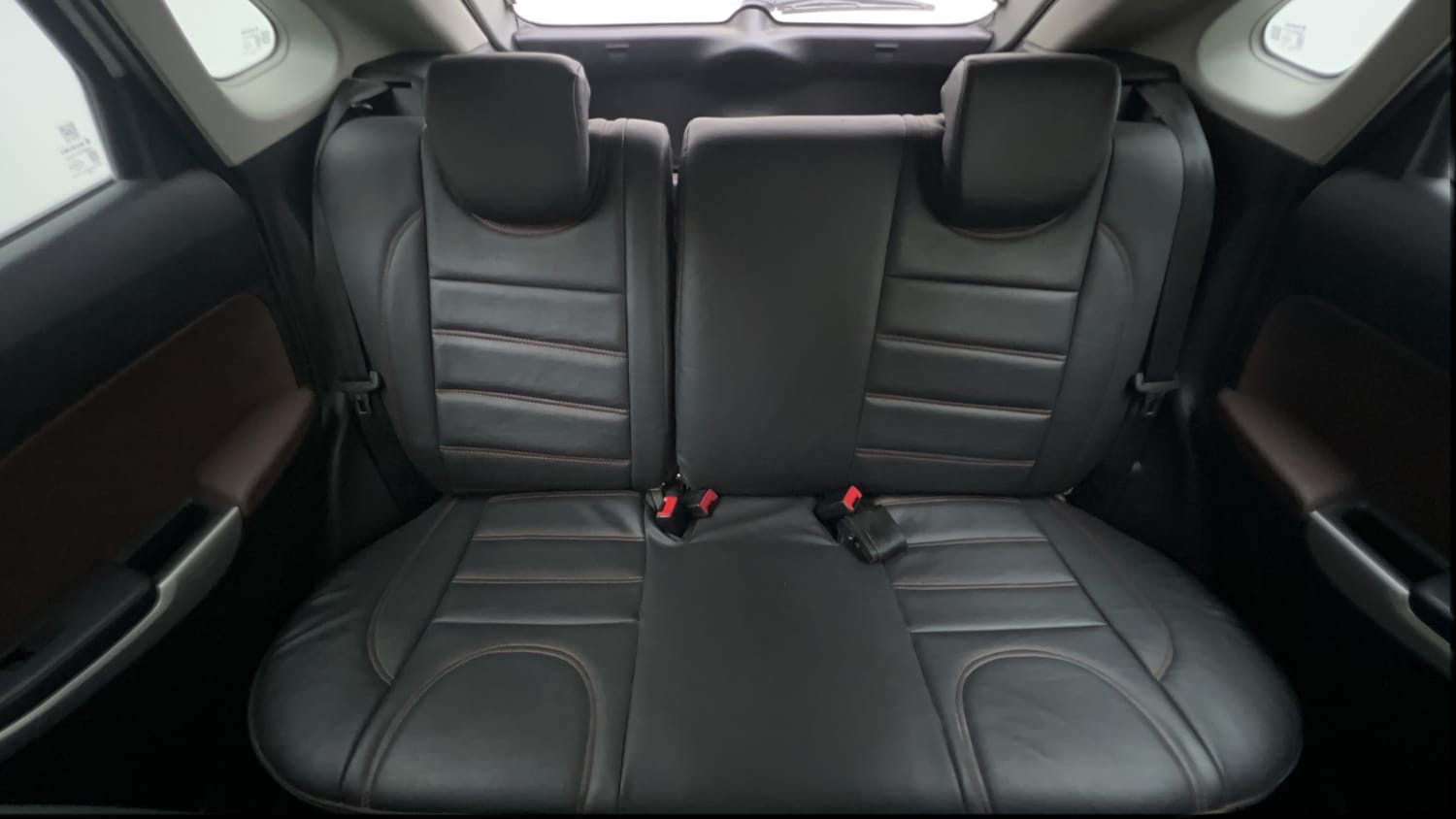 Used 2017 Maruti Suzuki Baleno Zeta 1.2 Petrol Manual interior REAR SEAT CONDITION VIEW