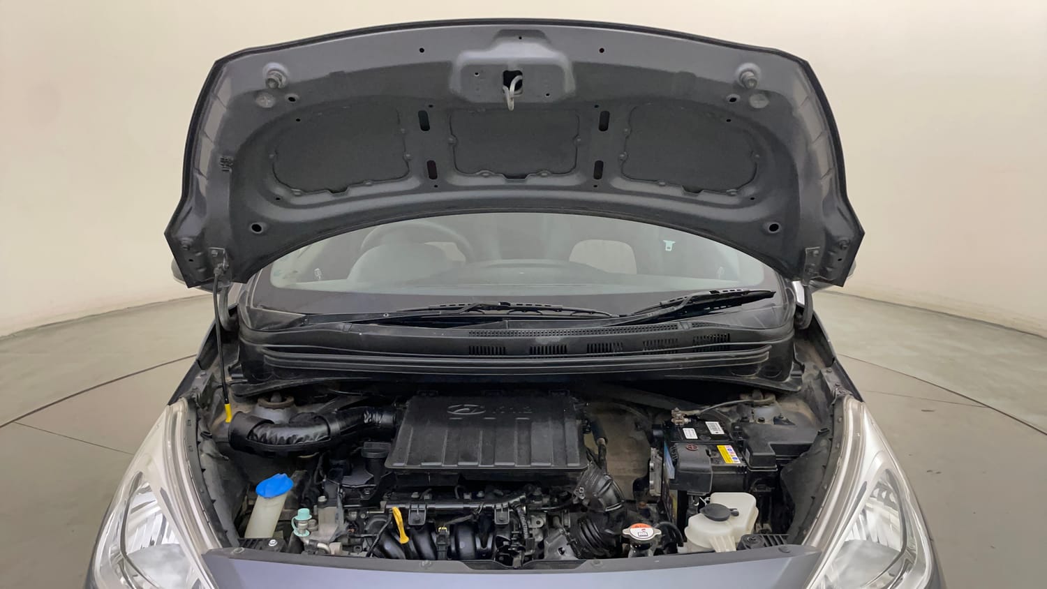Used 2016 Hyundai Grand i10 Sportz 1.2 Kappa VTVT Petrol Manual engine ENGINE & BONNET OPEN FRONT VIEW