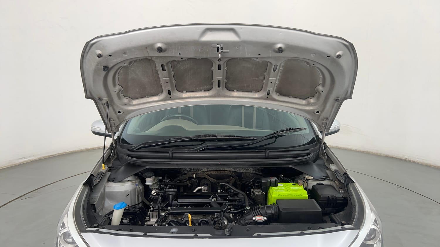 Used 2017 Hyundai Elite i20 Asta 1.2 (O) Petrol Manual engine ENGINE & BONNET OPEN FRONT VIEW