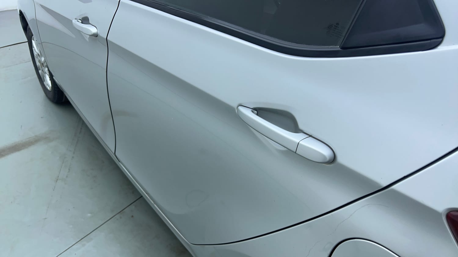 Used 2017 Tata Tiago Revotron XZA Petrol Automatic dents MINOR DENT
