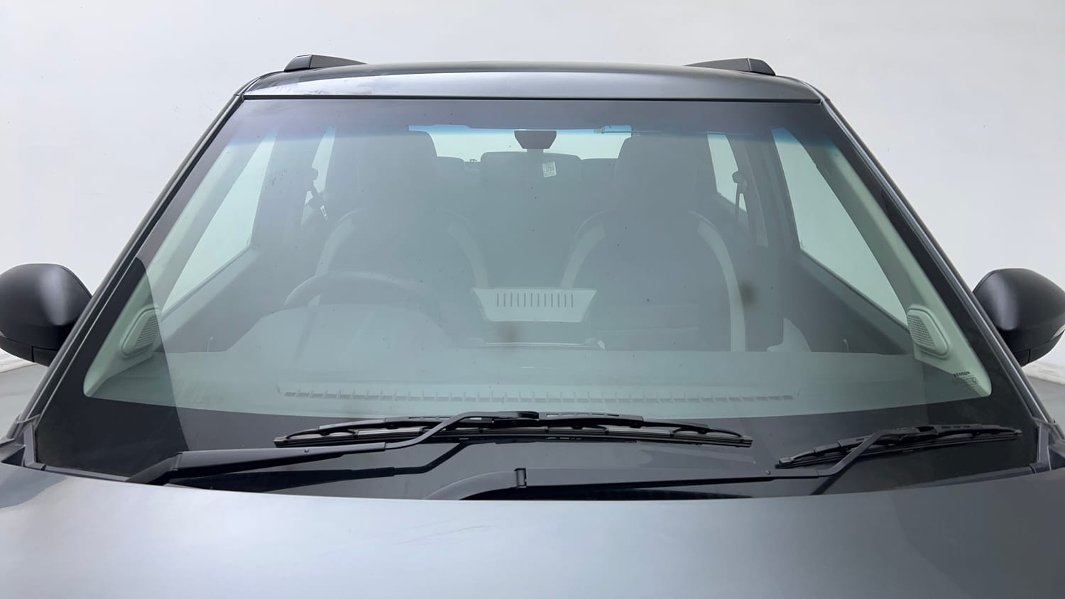 Used 2024 Tata Punch Pure MT Petrol Manual exterior FRONT WINDSHIELD VIEW
