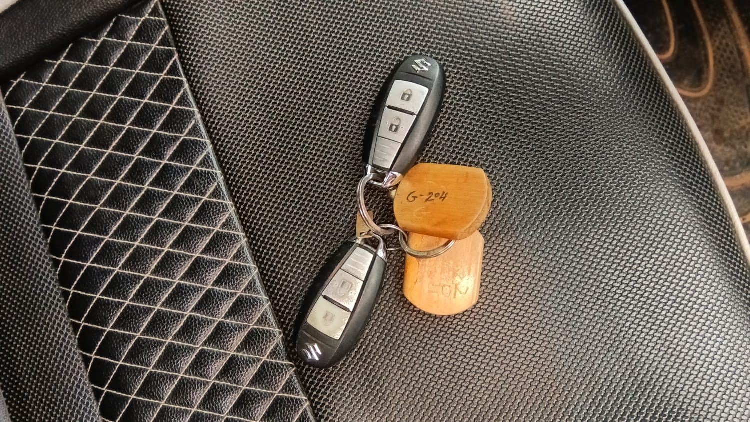 Used 2018 Maruti Suzuki Baleno Alpha 1.2 Petrol Manual extra CAR KEY VIEW