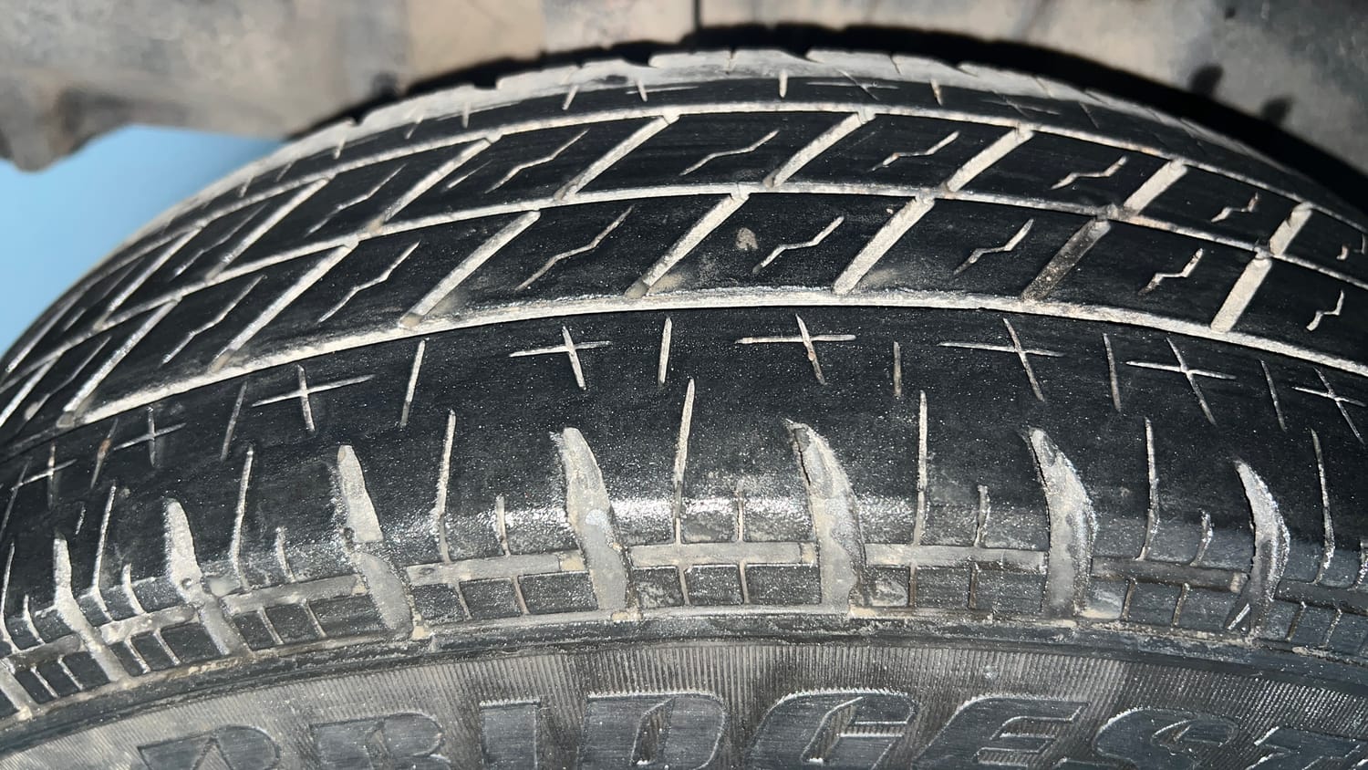 Used 2021 Maruti Suzuki Swift VXi Petrol Manual tyres RIGHT REAR TYRE TREAD VIEW