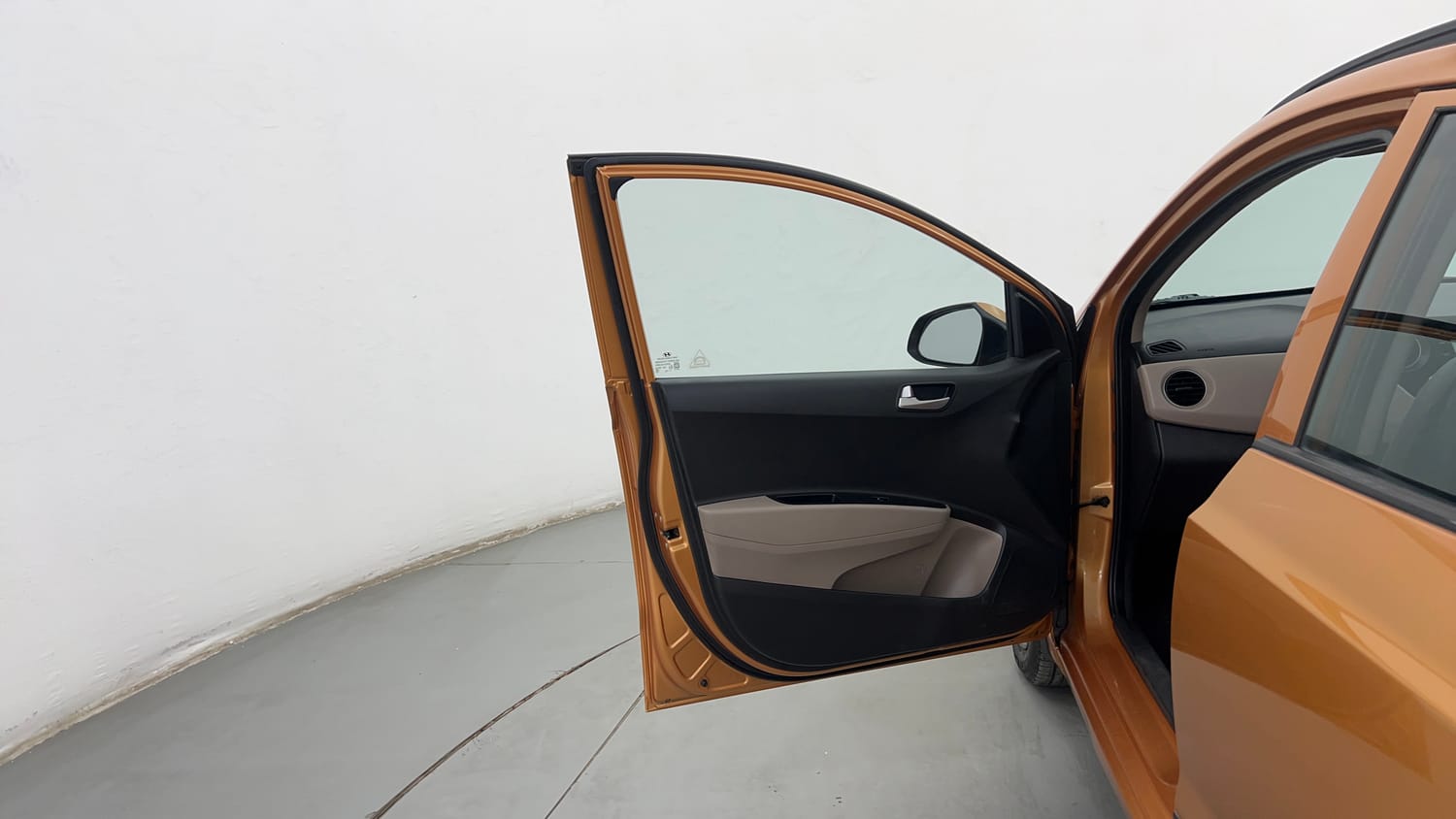 Used 2014 Hyundai Grand i10 Asta 1.2 Kappa VTVT (O) Petrol Manual interior LEFT FRONT DOOR OPEN VIEW