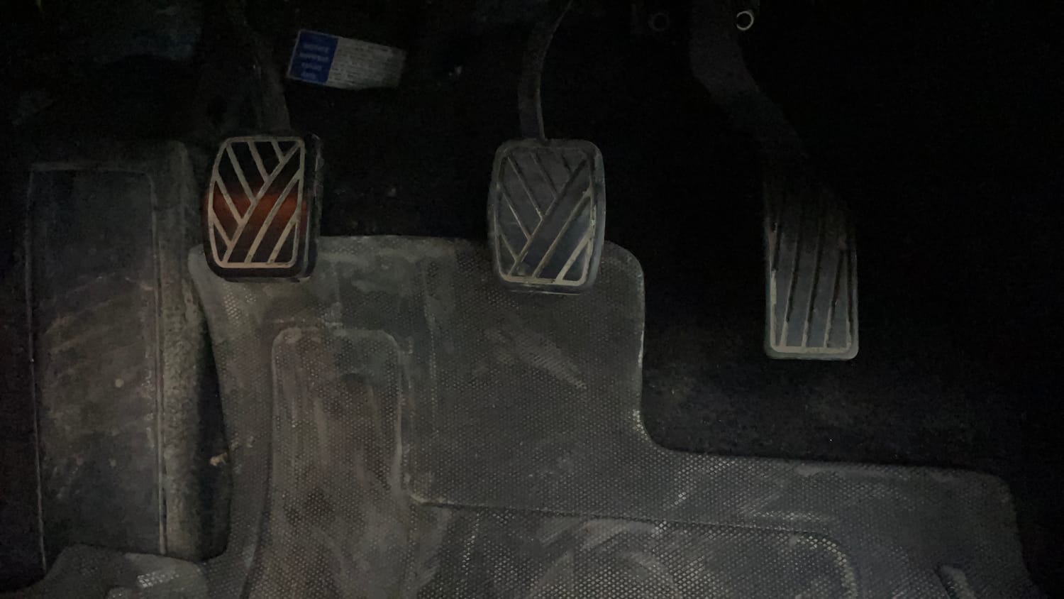 Used 2022 maruti-suzuki Vitara Brezza VXi Petrol Manual interior PEDALS VIEW