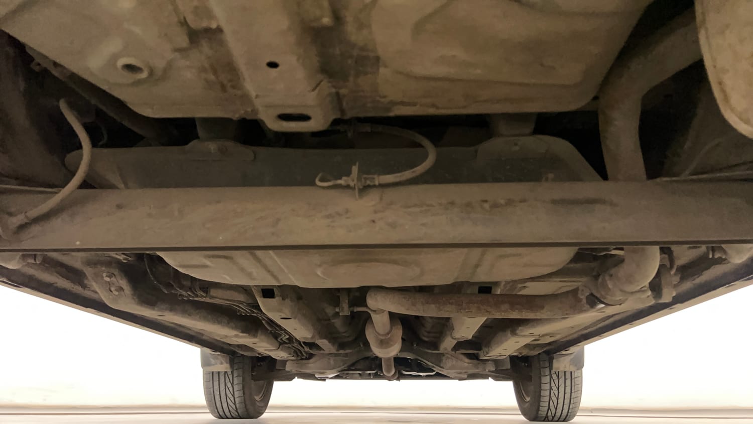 Used 2019 Tata Nexon XZA Plus Petrol Dual Tone Petrol Automatic extra REAR UNDERBODY VIEW (TAKEN FROM REAR)