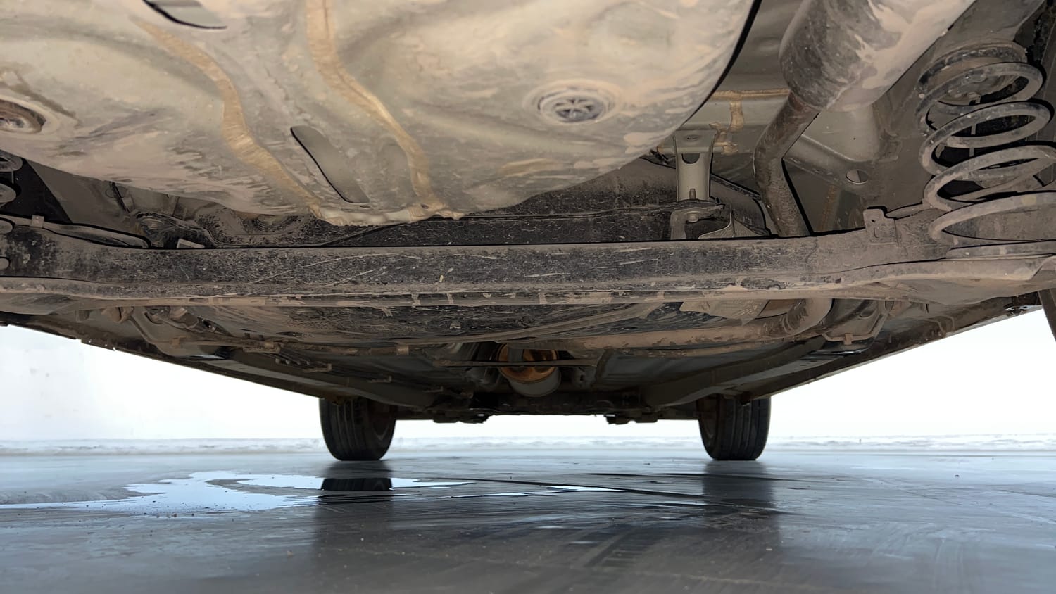 Used 2021 Maruti Suzuki Baleno Zeta Petrol Manual extra REAR UNDERBODY VIEW (TAKEN FROM REAR)