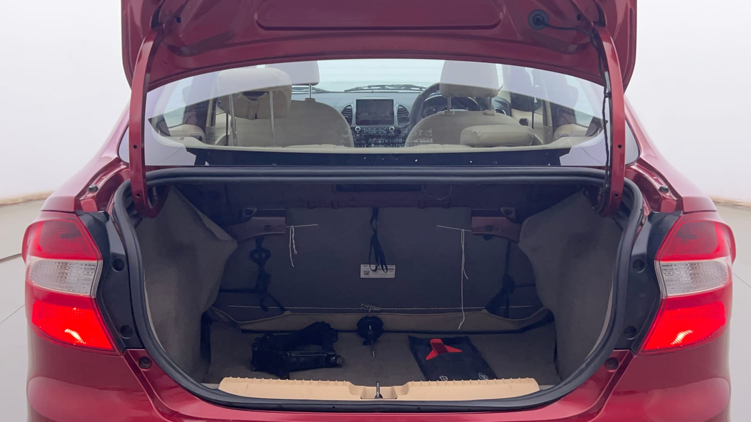 Used 2019 Ford Figo Aspire Titanium1.5 TDCi Diesel Manual interior DICKY INSIDE VIEW