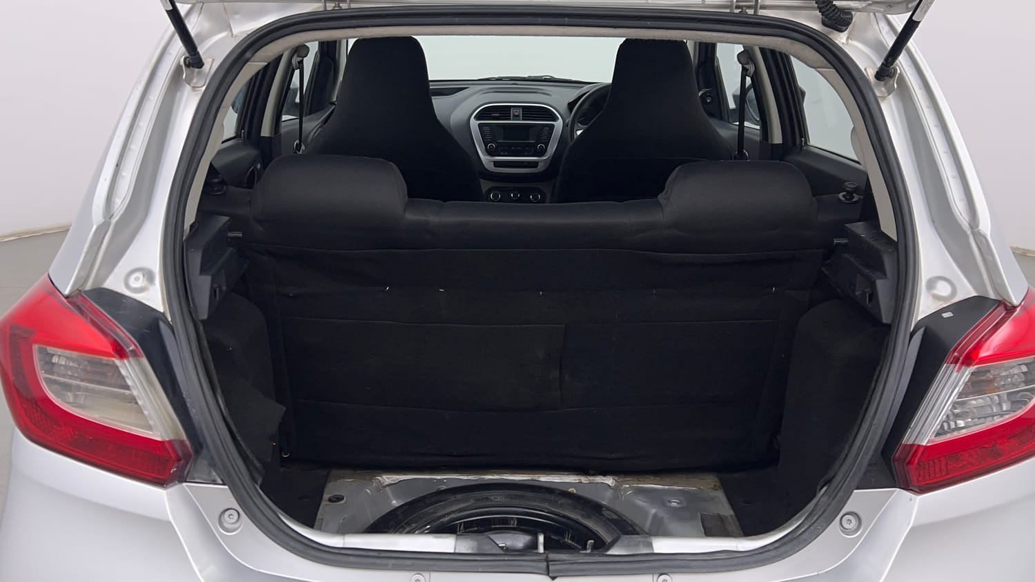 Used 2017 Tata Tiago Revotron XT Petrol Manual interior DICKY INSIDE VIEW