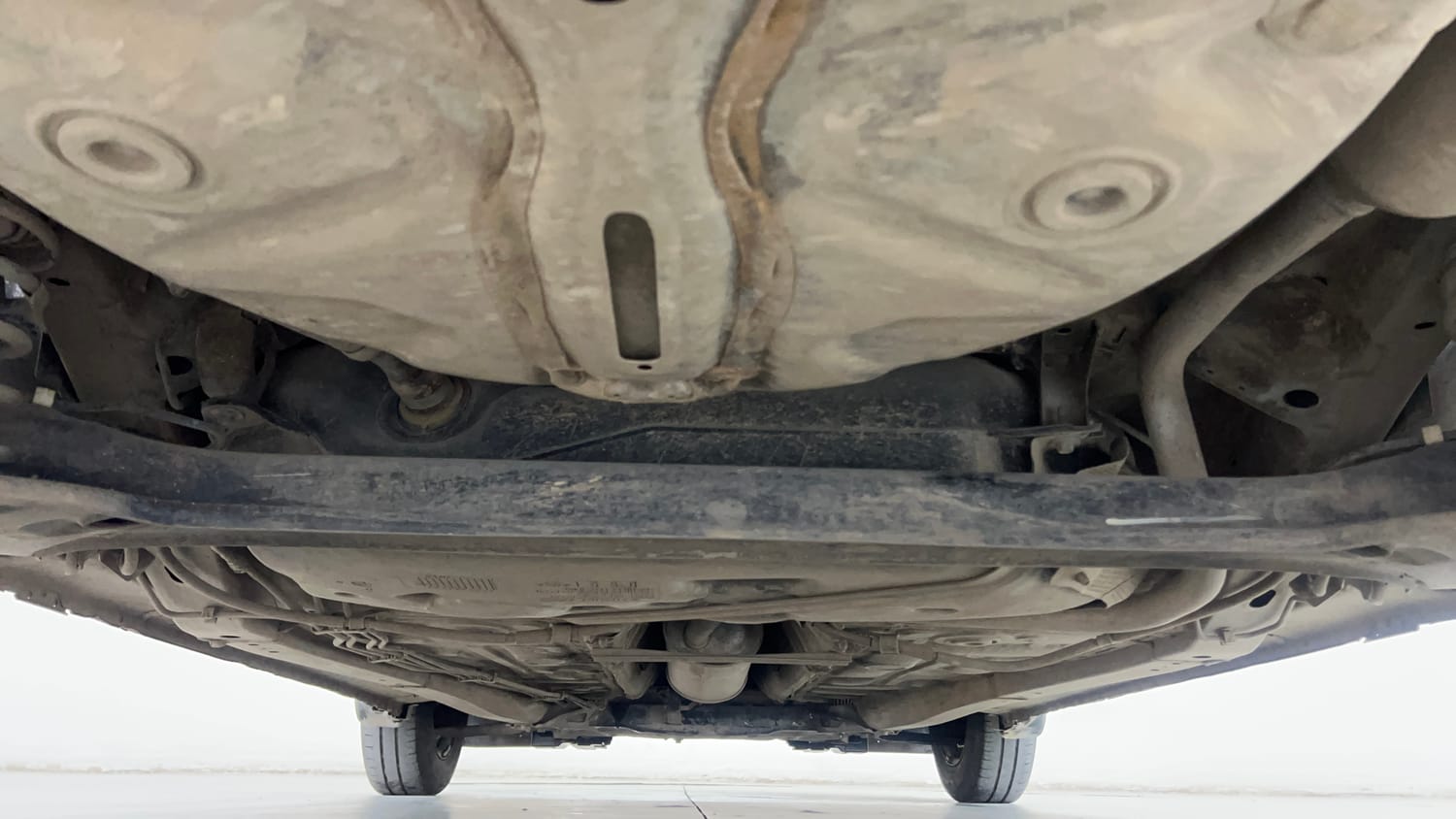 Used 2019 Maruti Suzuki Swift VDi AMT Diesel Automatic extra REAR UNDERBODY VIEW (TAKEN FROM REAR)