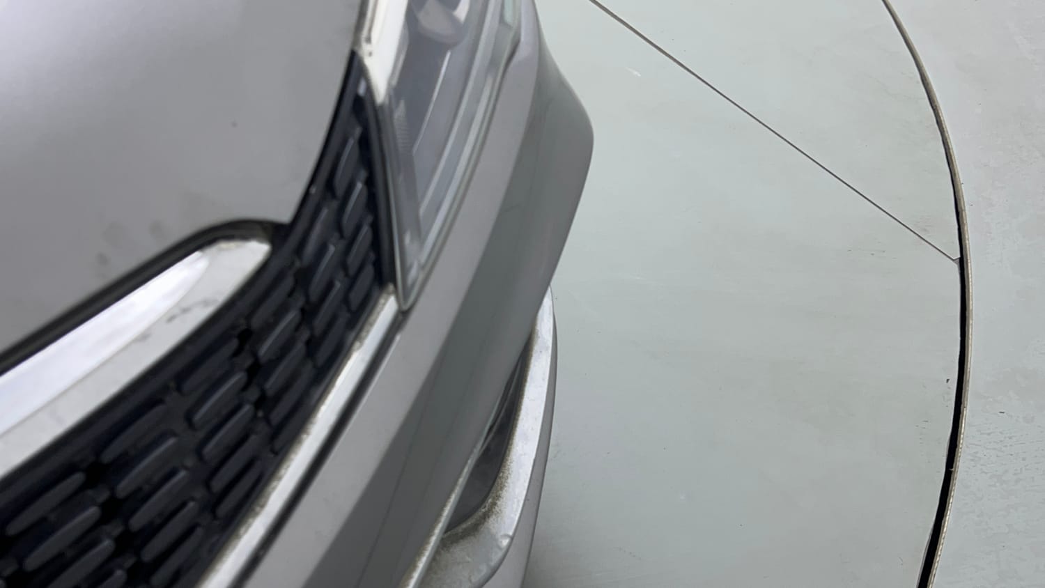 Used 2018 Maruti Suzuki Ciaz Alpha Hybrid 1.5 Petrol Manual dents MINOR SCRATCH