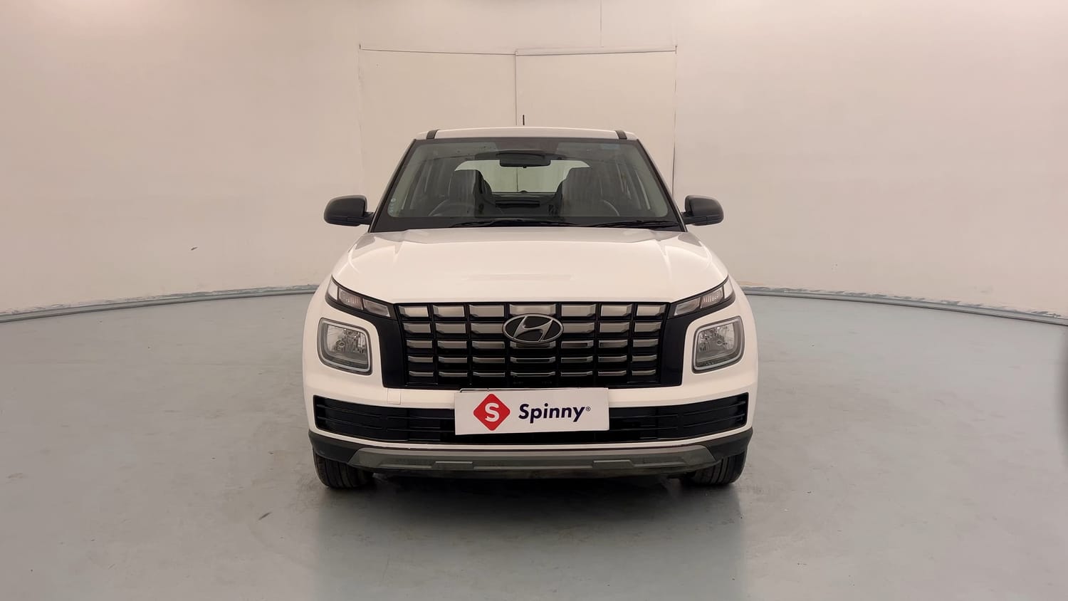 Used 2025 Hyundai Venue E 1.2 Petrol Petrol Manual exterior FRONT VIEW
