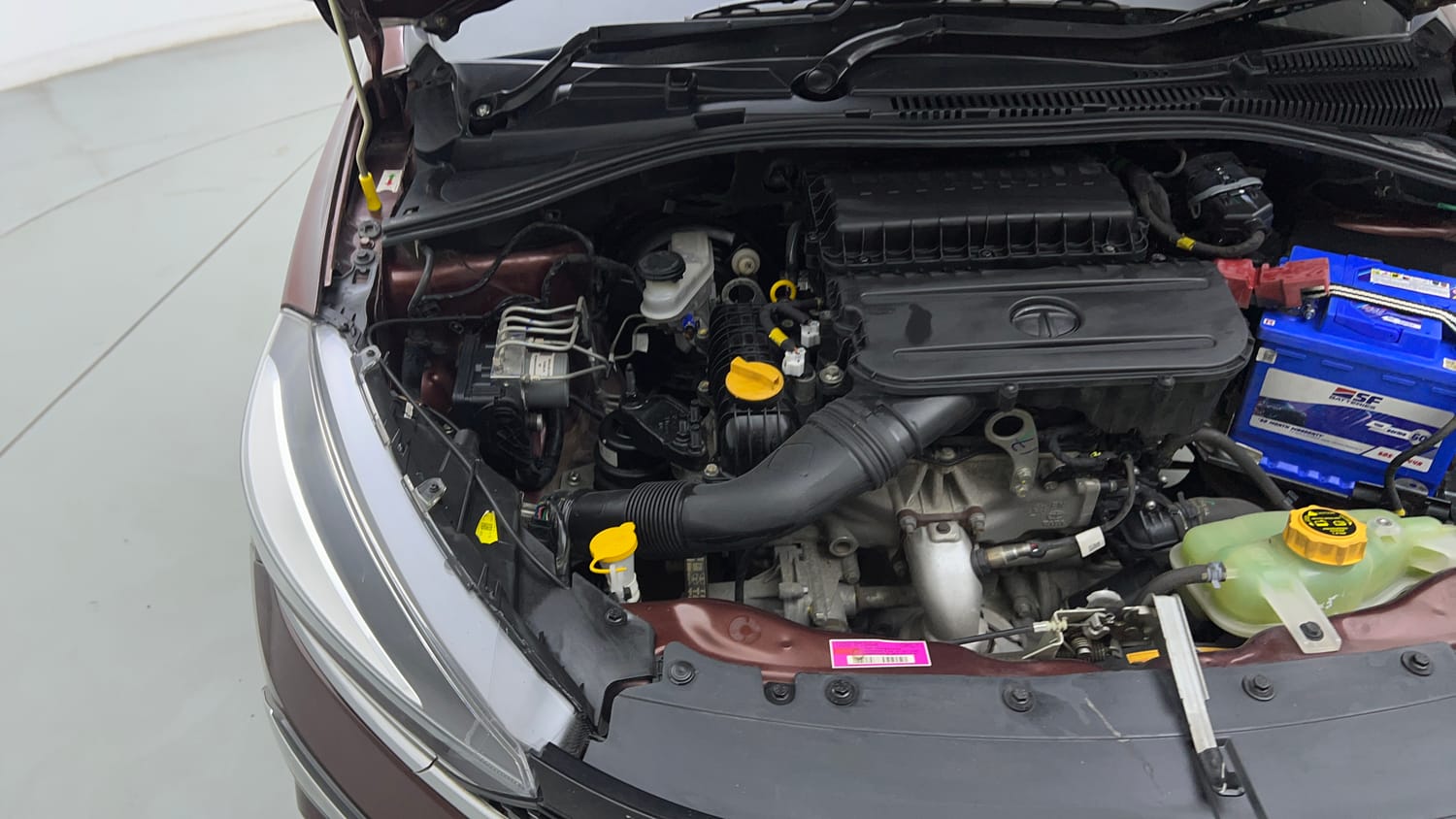 Used 2023 Tata Tigor XZ Plus CNG Leatherette Pack Cng Manual engine ENGINE RIGHT SIDE VIEW