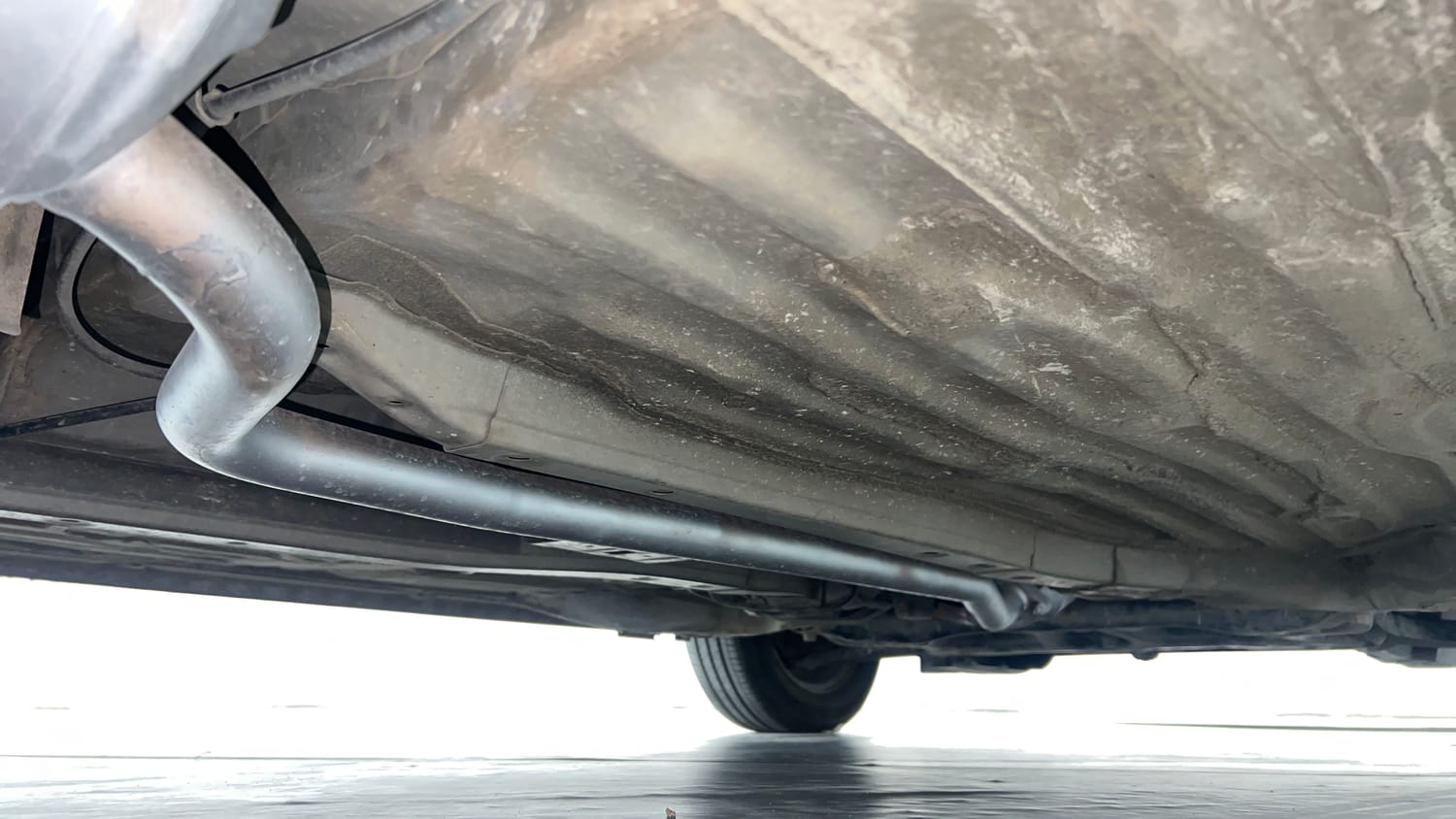 Used 2019 Honda Amaze 1.2 S CVT Petrol Petrol Automatic extra REAR RIGHT UNDERBODY VIEW