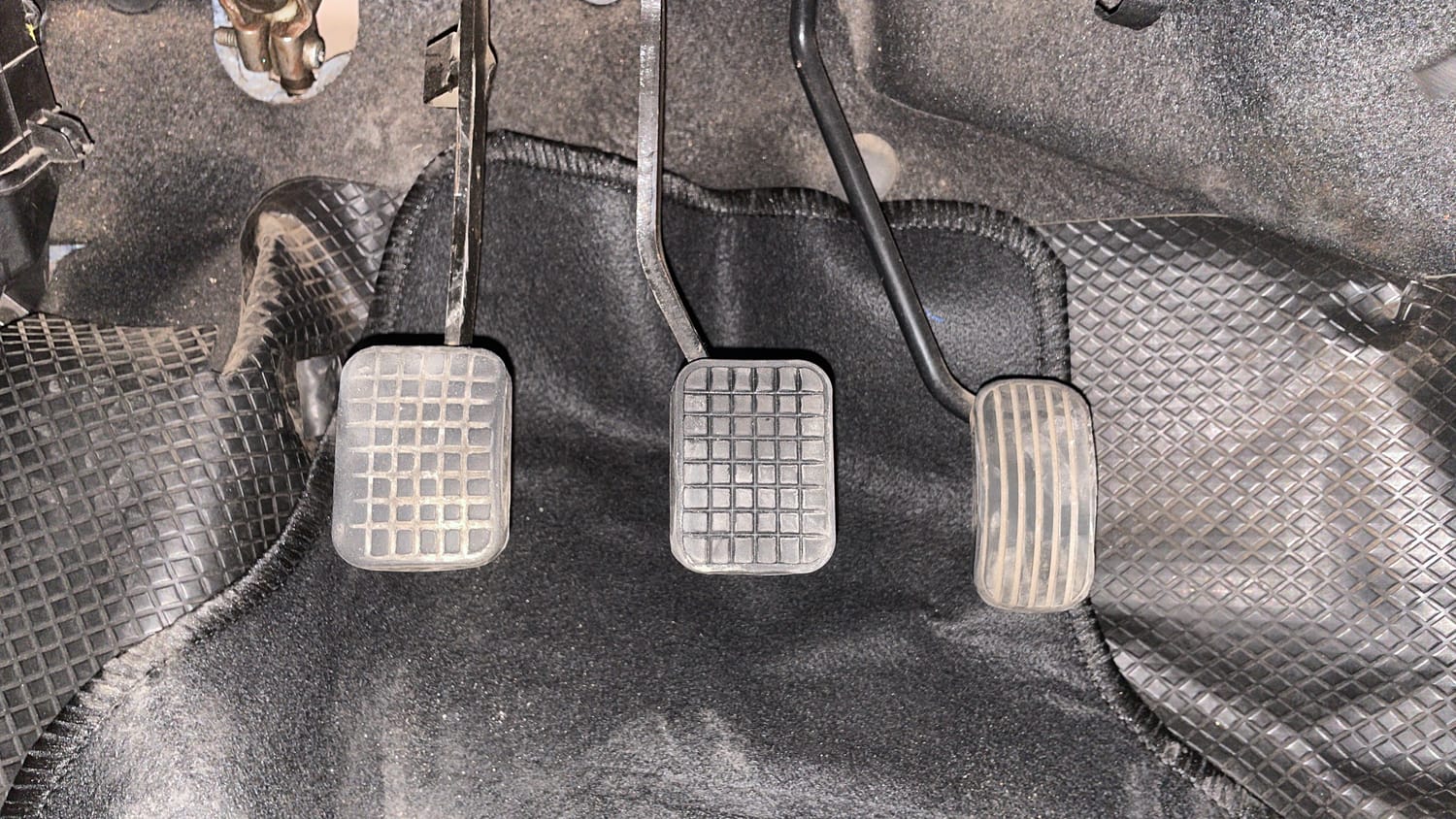 Used 2017 Tata Tiago Revotron XZ Petrol Manual interior PEDALS VIEW