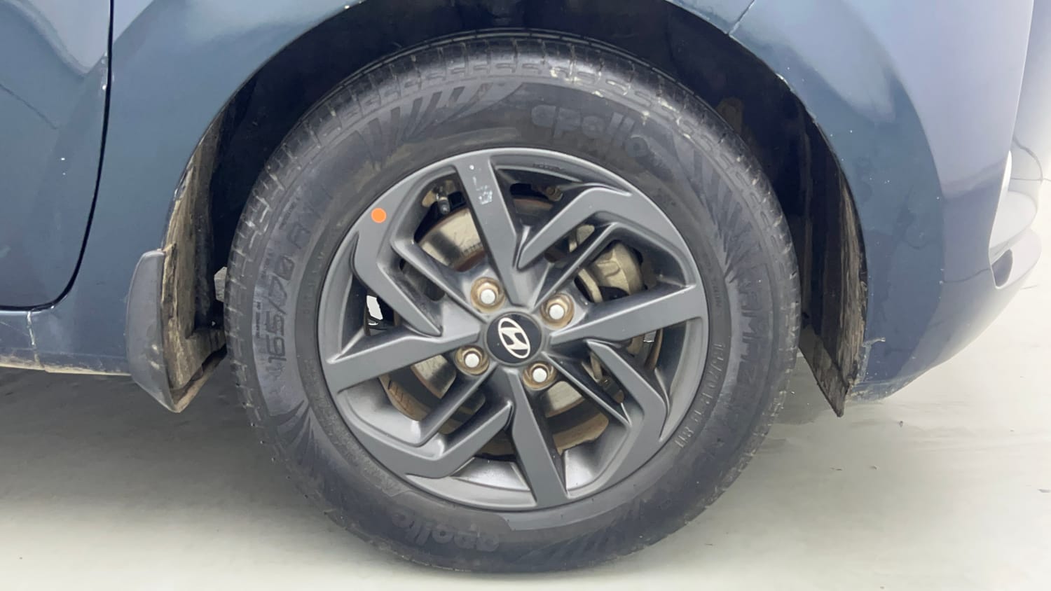 Used 2021 Hyundai Grand i10 Nios Sportz 1.2 Kappa VTVT CNG Cng Manual tyres RIGHT FRONT TYRE RIM VIEW