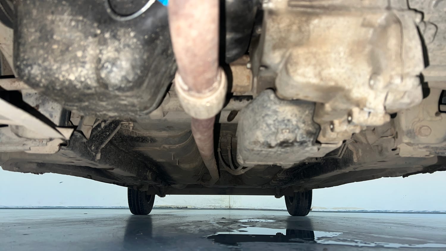 Used 2016 Hyundai Eon Era + Petrol Manual extra FRONT LEFT UNDERBODY VIEW