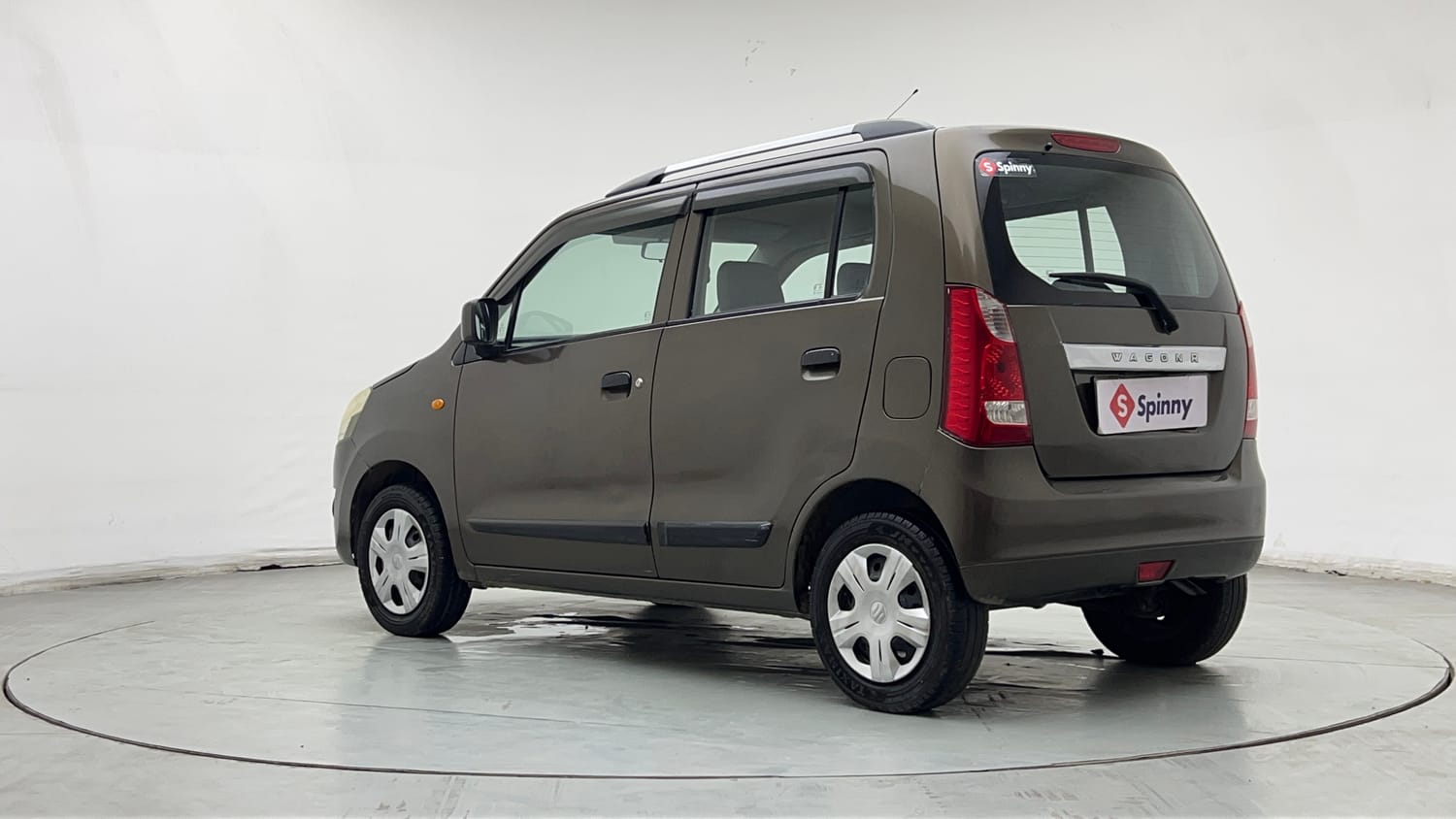 Used 2015 Maruti Suzuki Wagon R VXI Petrol Manual exterior LEFT REAR CORNER VIEW