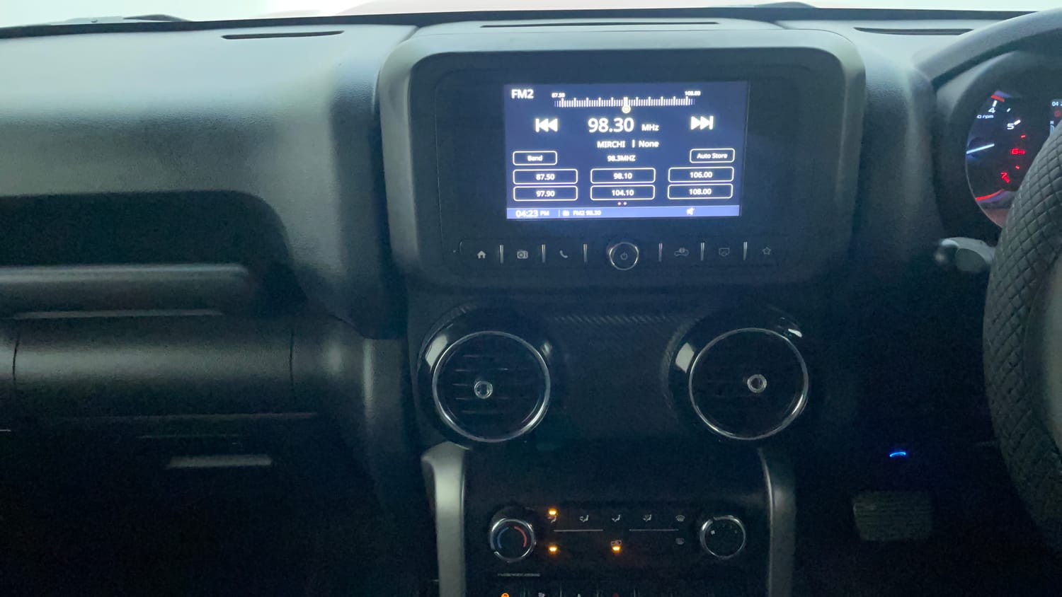 Used 2022 mahindra Thar LX Hard Top Petrol AT 4WD Petrol Automatic interior MUSIC SYSTEM & AC CONTROL VIEW