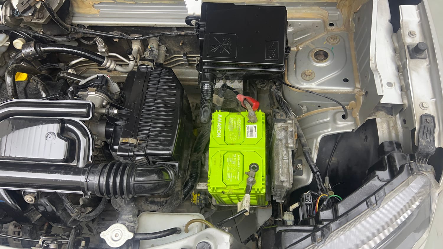 Used 2020 Renault Kwid RXT 1.0 AMT Opt Petrol Automatic engine ENGINE LEFT SIDE VIEW