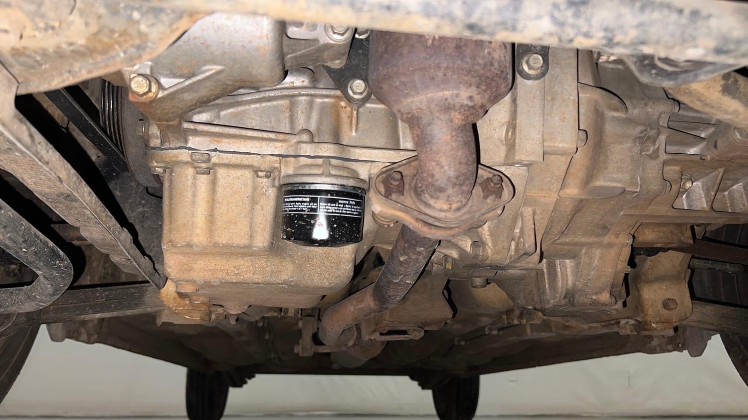 Used 2012 Maruti Suzuki Estilo VXi BS-IV Petrol Manual extra FRONT LEFT UNDERBODY VIEW