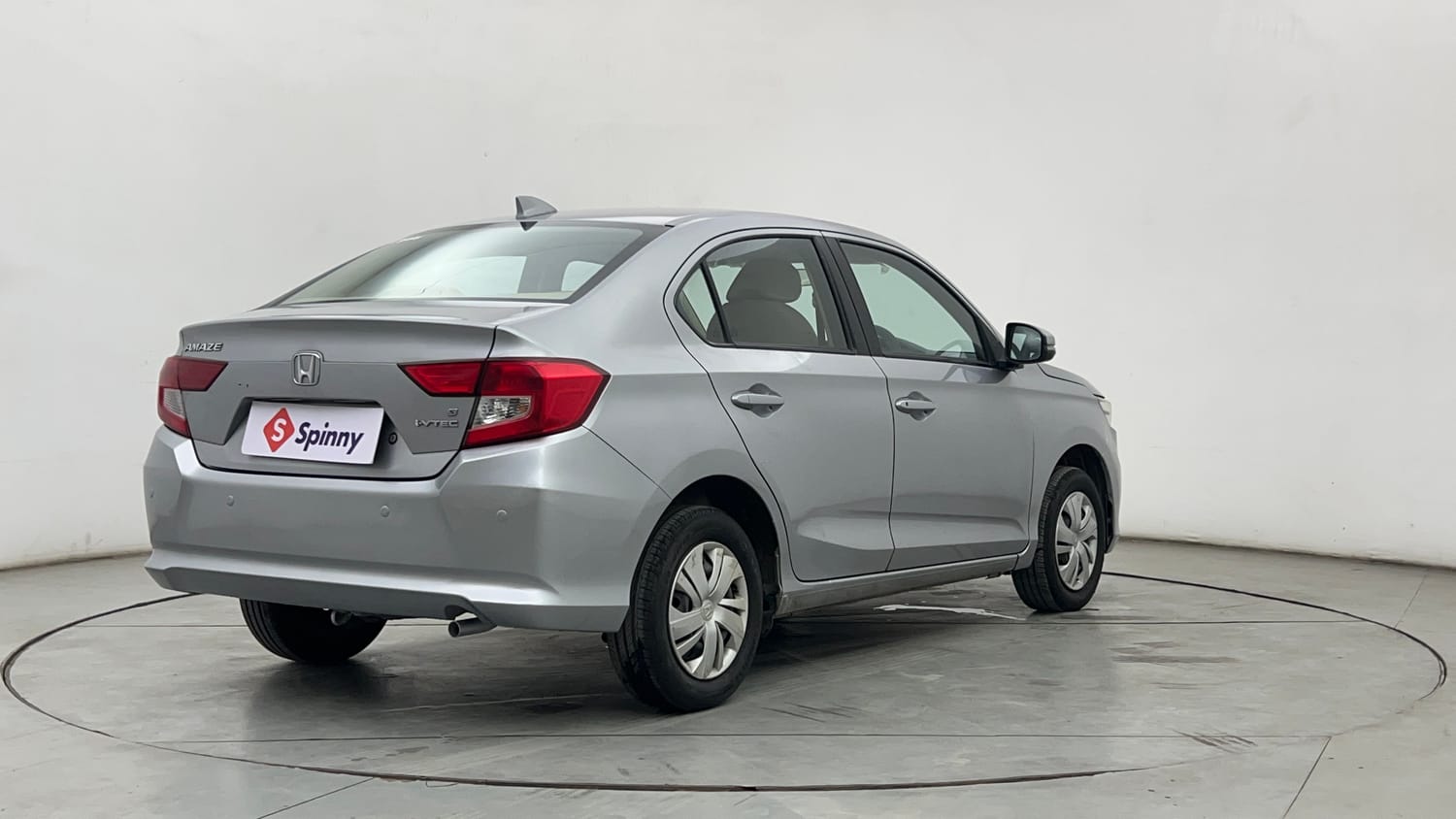 Used 2019 Honda Amaze 1.2 S CVT Petrol Petrol Automatic exterior RIGHT REAR CORNER VIEW