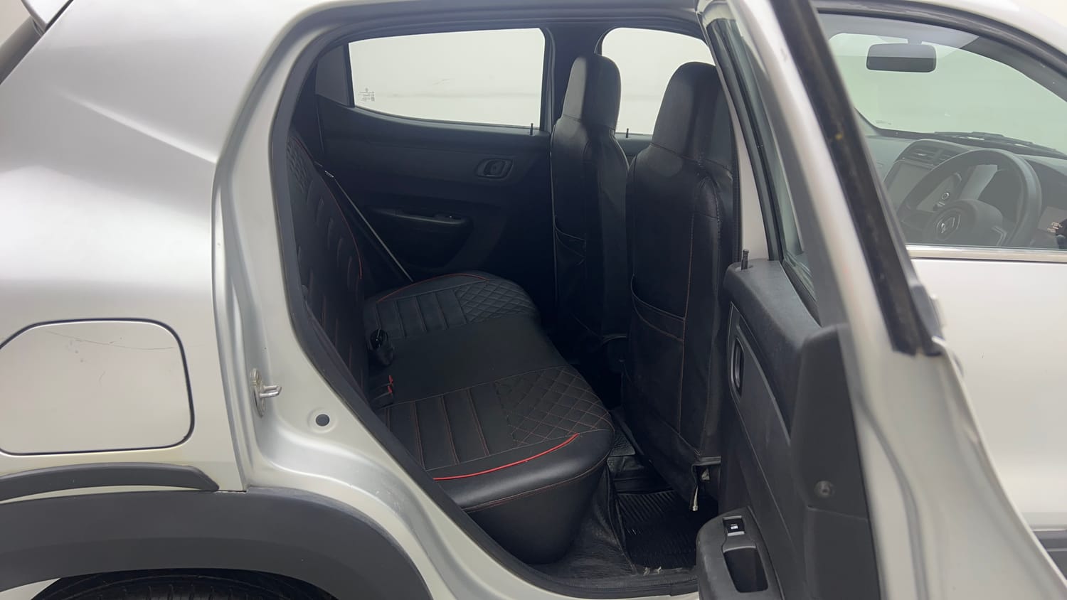 Used 2020 Renault Kwid RXT 1.0 AMT Opt Petrol Automatic interior RIGHT SIDE REAR DOOR CABIN VIEW