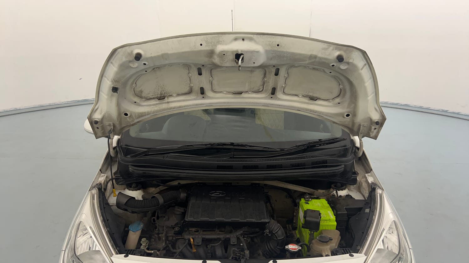 Used 2015 Hyundai Grand i10 Sportz 1.2 Kappa VTVT Petrol Manual engine ENGINE & BONNET OPEN FRONT VIEW