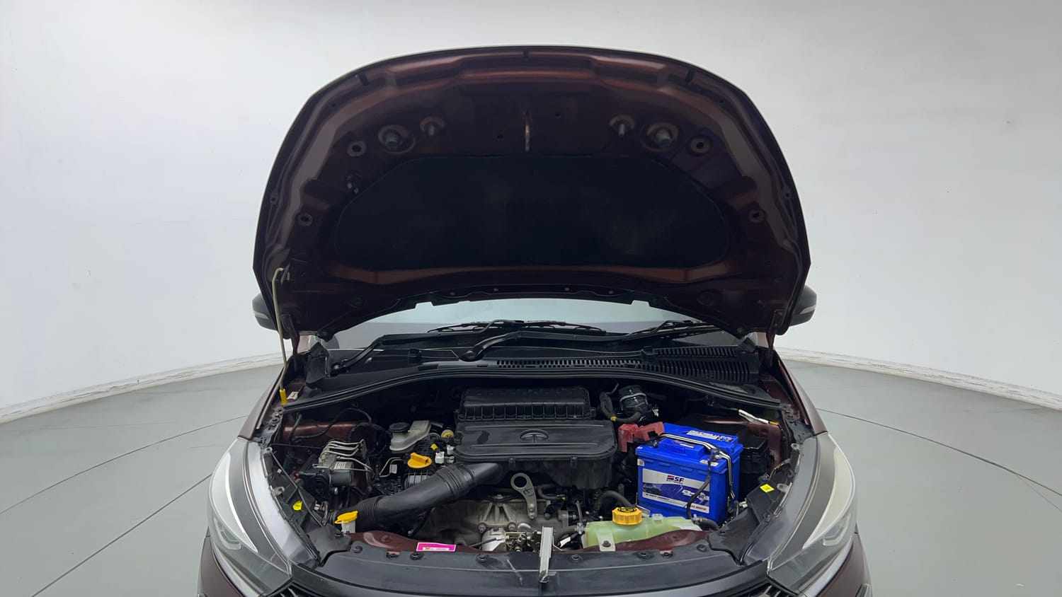 Used 2023 Tata Tigor XZ Plus CNG Leatherette Pack Cng Manual engine ENGINE & BONNET OPEN FRONT VIEW