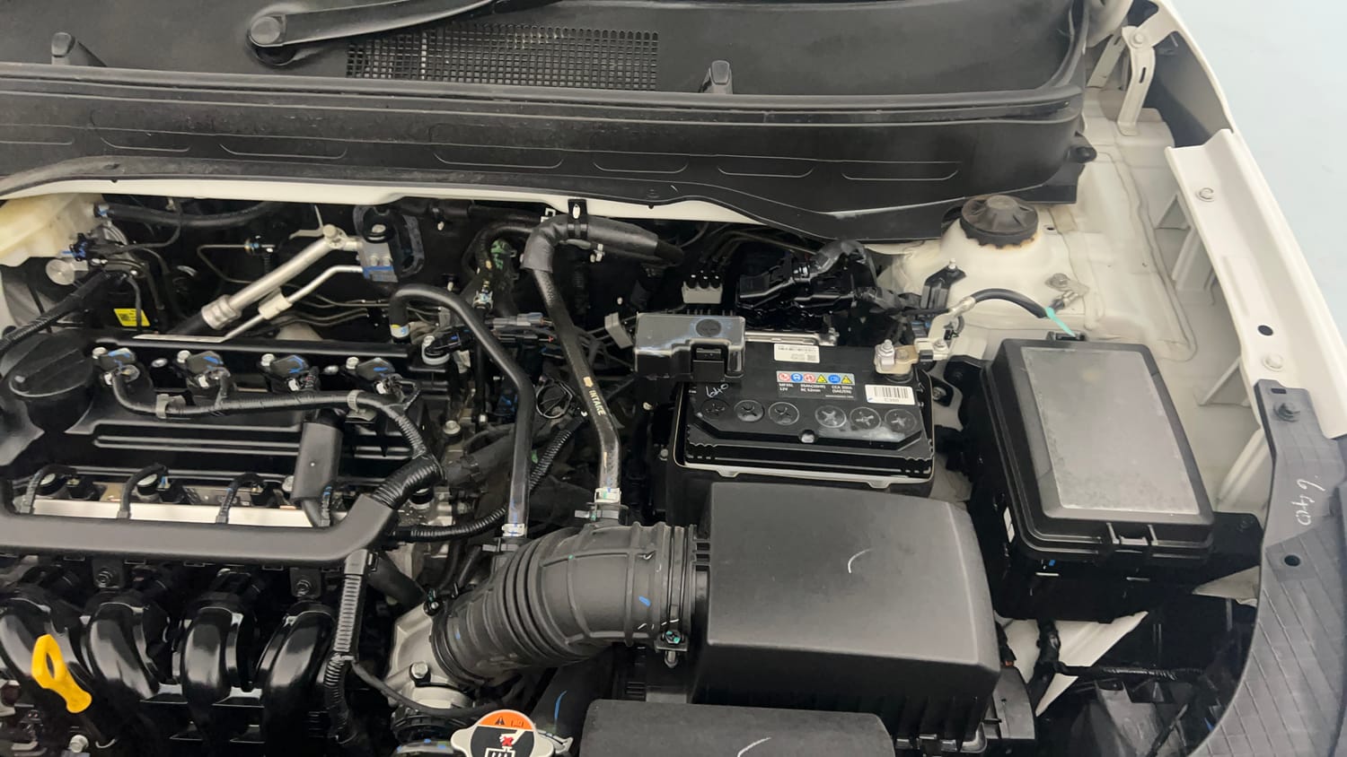 Used 2025 Hyundai Venue E 1.2 Petrol Petrol Manual engine ENGINE LEFT SIDE VIEW