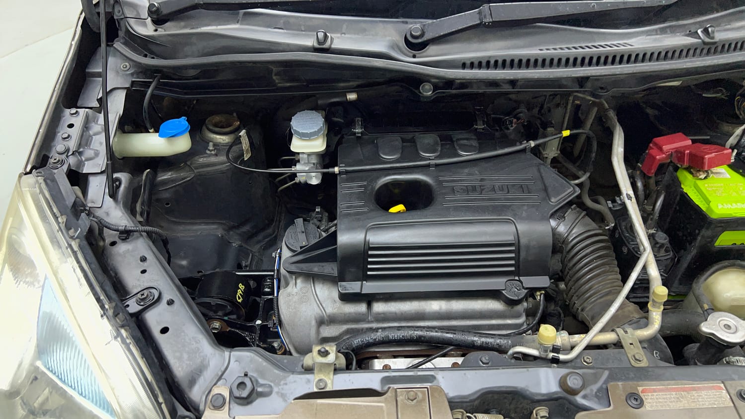 Used 2015 Maruti Suzuki Wagon R VXI Petrol Manual engine ENGINE RIGHT SIDE VIEW