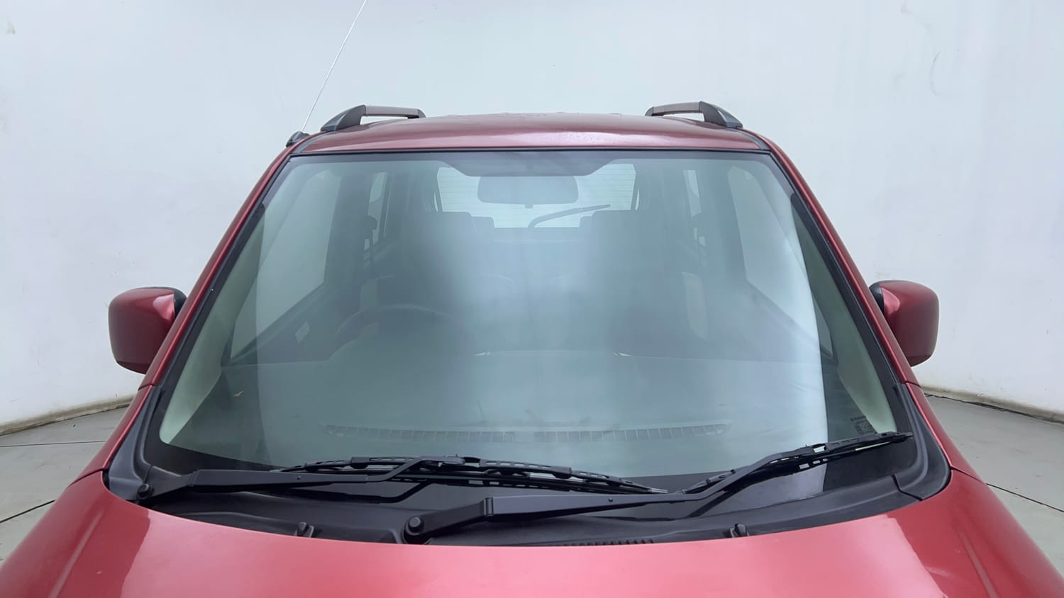 Used 2017 Maruti Suzuki Wagon R 1.0 VXI AMT Petrol Automatic exterior FRONT WINDSHIELD VIEW