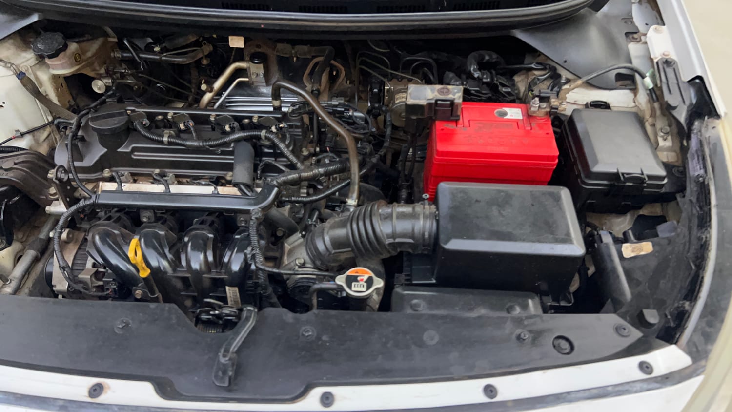 Used 2020 Hyundai Elite i20 Sportz Plus 1.2 Petrol Manual engine ENGINE LEFT SIDE VIEW