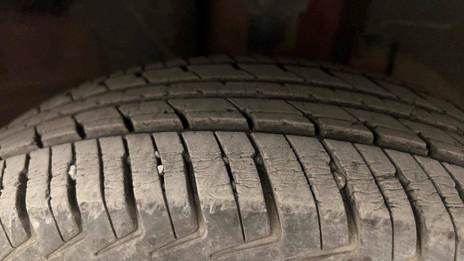 Used 2017 Renault Kwid RXL Petrol Manual tyres RIGHT FRONT TYRE TREAD VIEW
