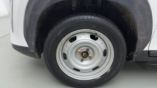 Used 2023 Nissan Magnite XE Petrol Manual tyres LEFT FRONT TYRE RIM VIEW