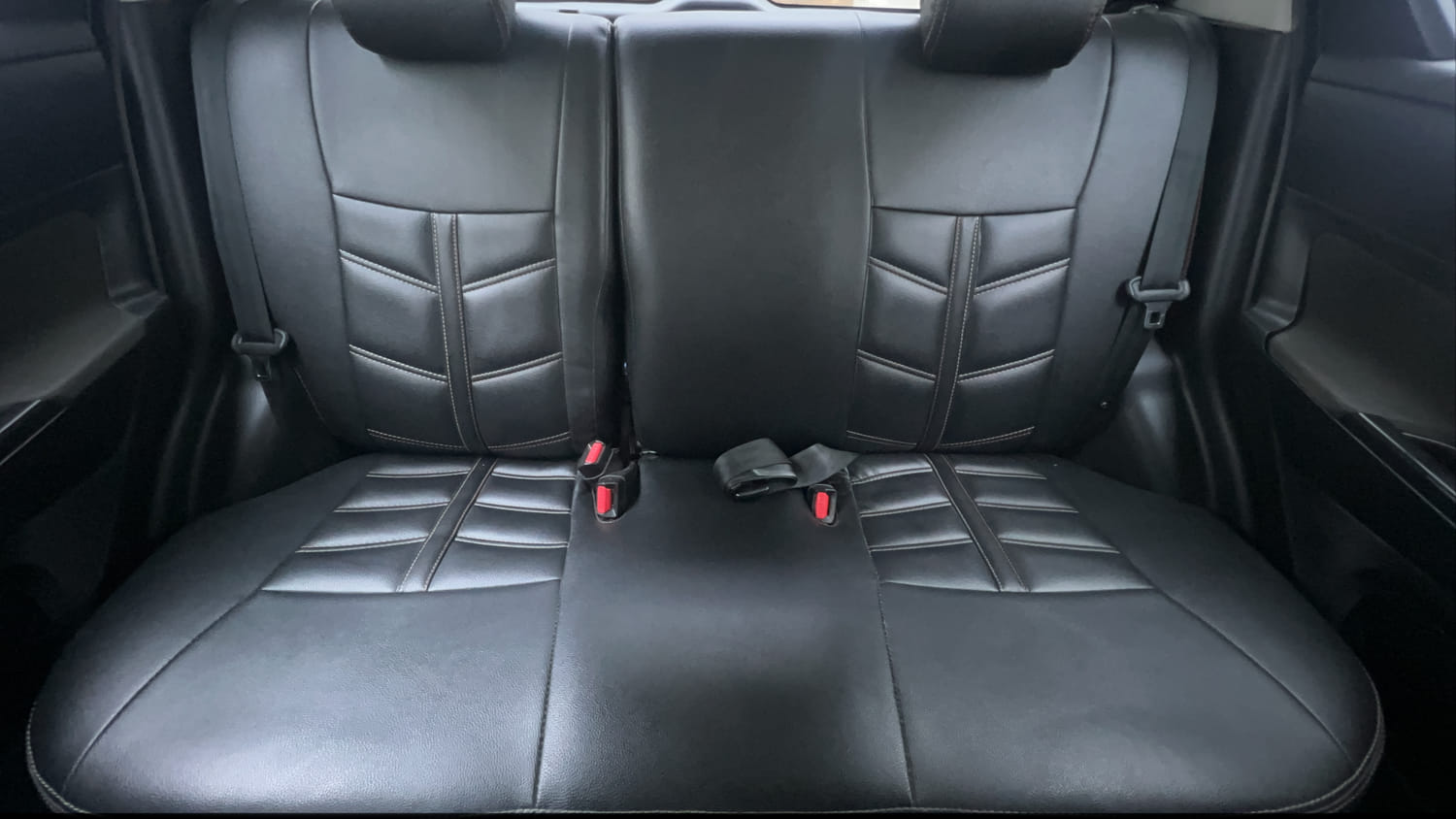 Used 2015 Maruti Suzuki Swift VXi Petrol Manual interior REAR SEAT CONDITION VIEW