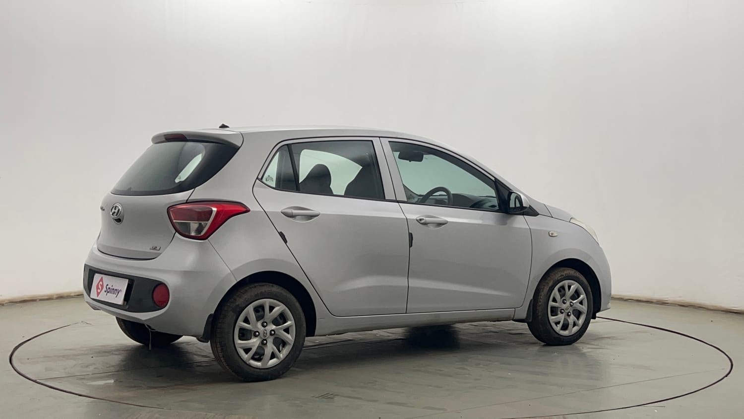 Used 2017 Hyundai Grand i10 Magna 1.2 Kappa VTVT Petrol Manual exterior RIGHT REAR CORNER VIEW