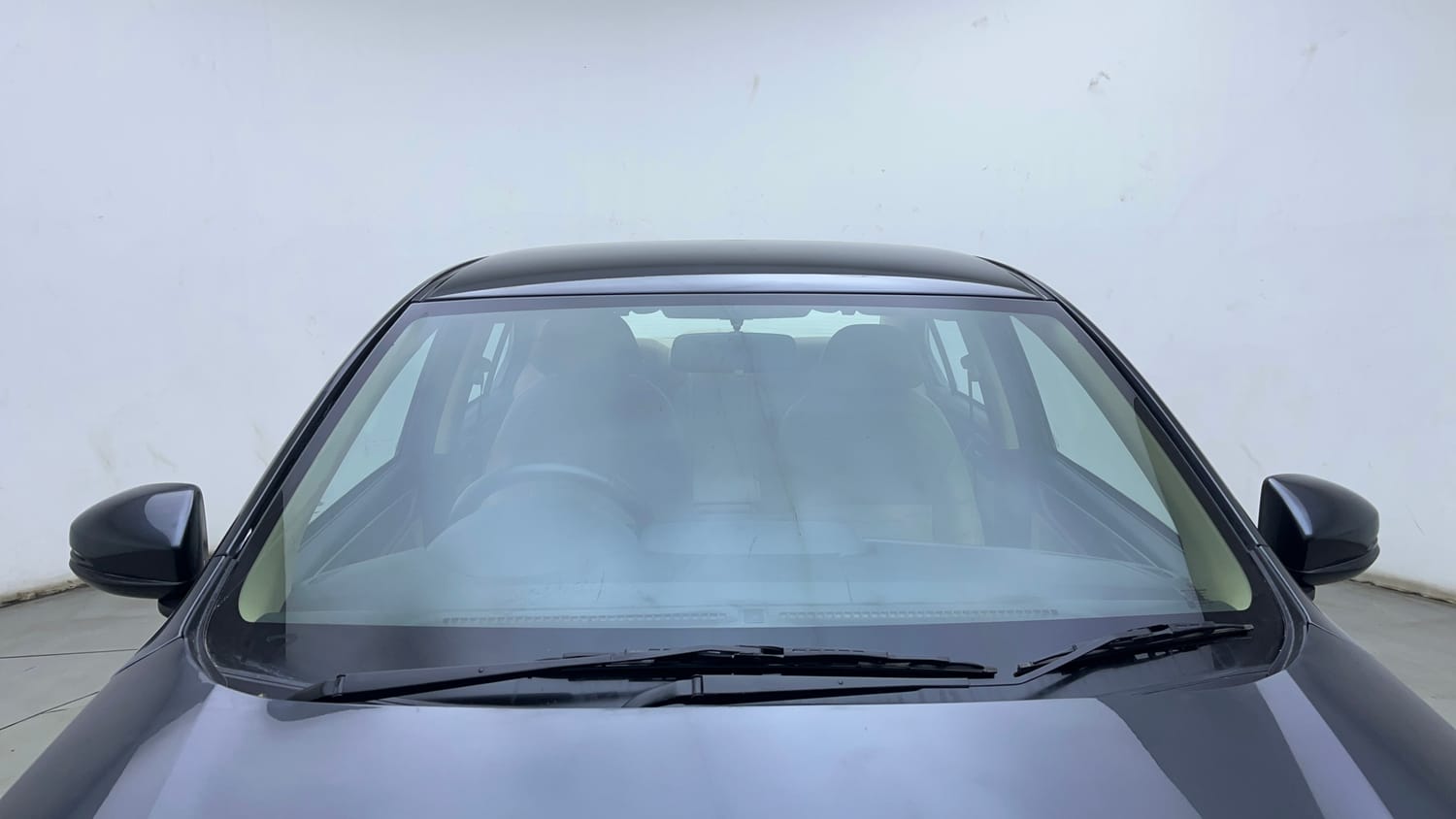 Used 2023 Honda Amaze VX 1.2 Petrol MT Petrol Manual exterior FRONT WINDSHIELD VIEW