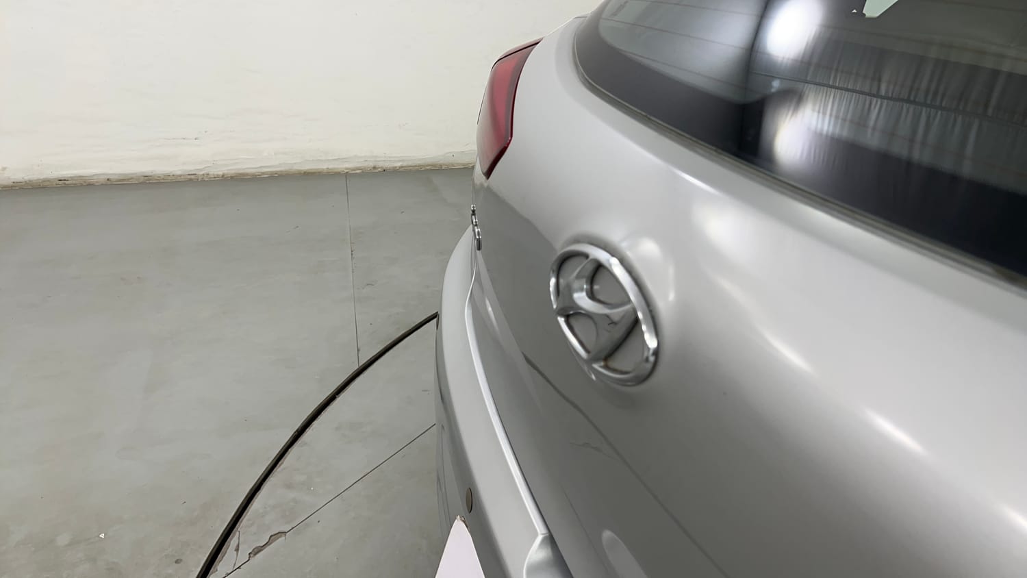 Used 2017 Hyundai Elite i20 Sportz 1.2 Petrol Manual dents MINOR SCRATCH