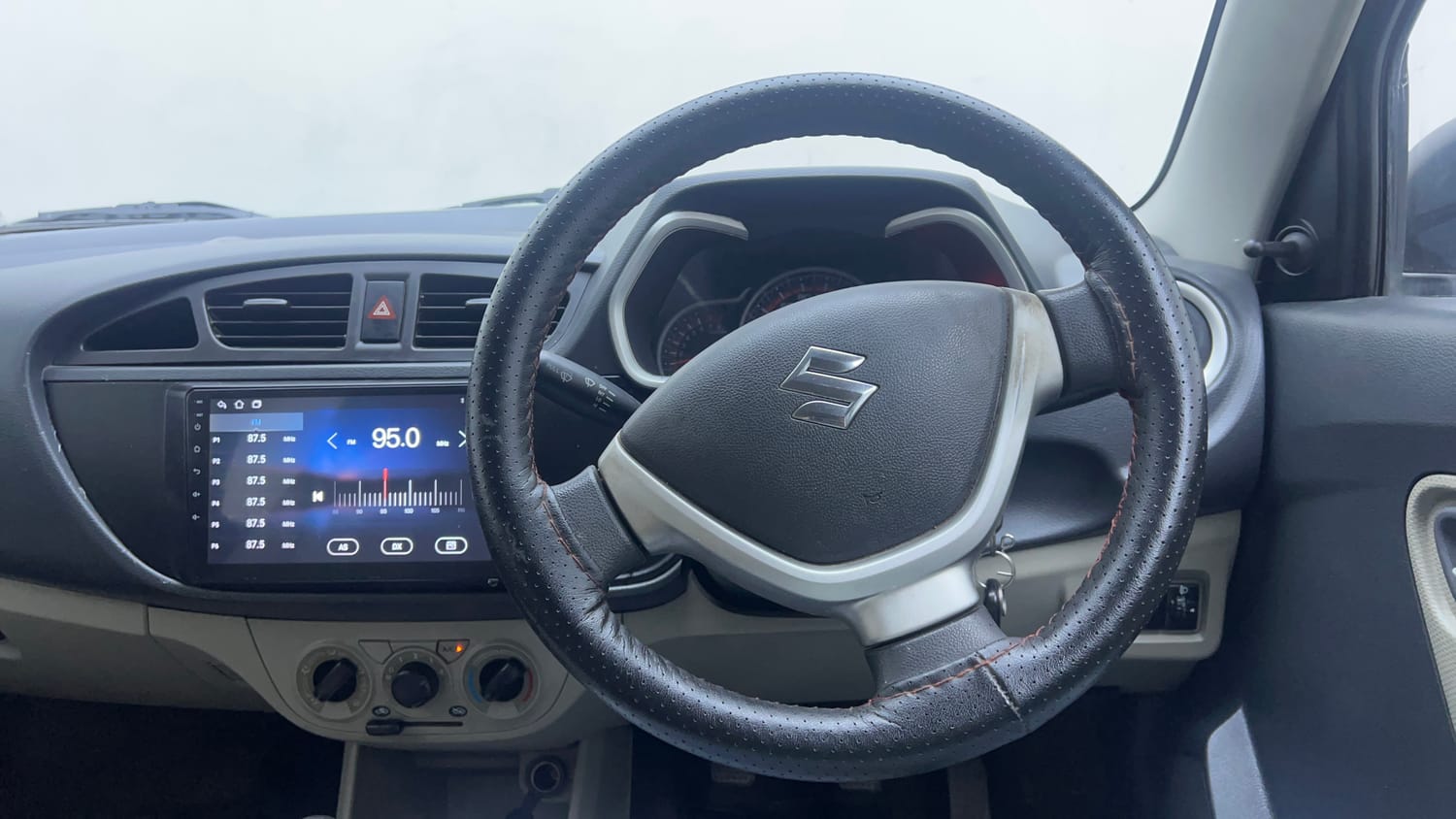 Used 2015 Maruti Suzuki Alto K10 VXi Petrol Manual interior STEERING VIEW