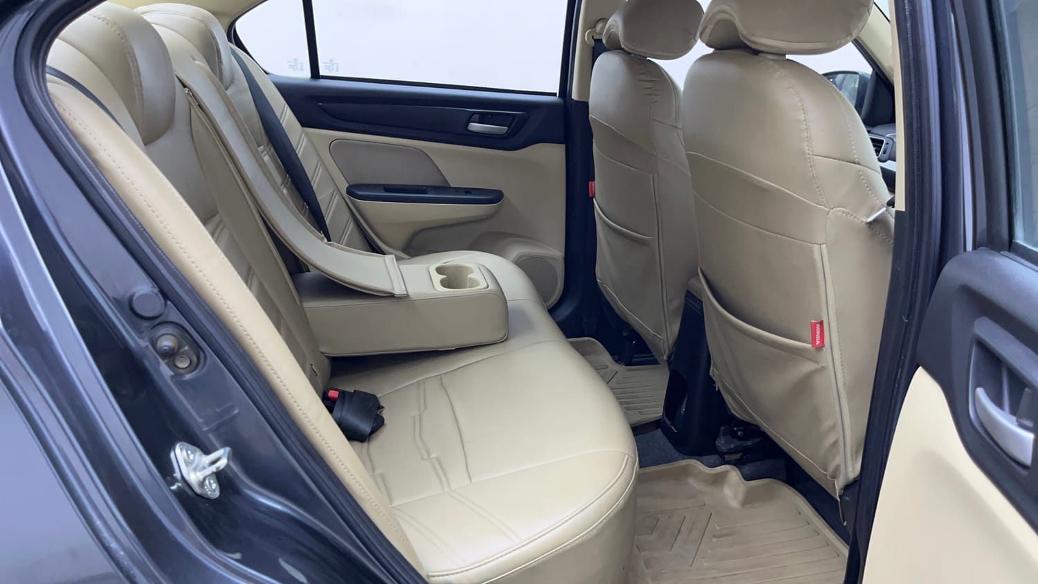 Used 2023 Honda Amaze VX 1.2 Petrol MT Petrol Manual interior RIGHT SIDE REAR DOOR CABIN VIEW