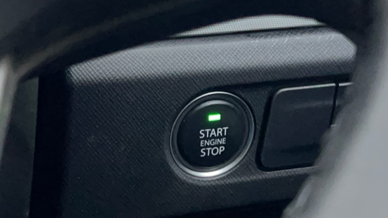 Used 2024 Tata Punch Accomplished iCNG Cng Manual top_features Keyless start