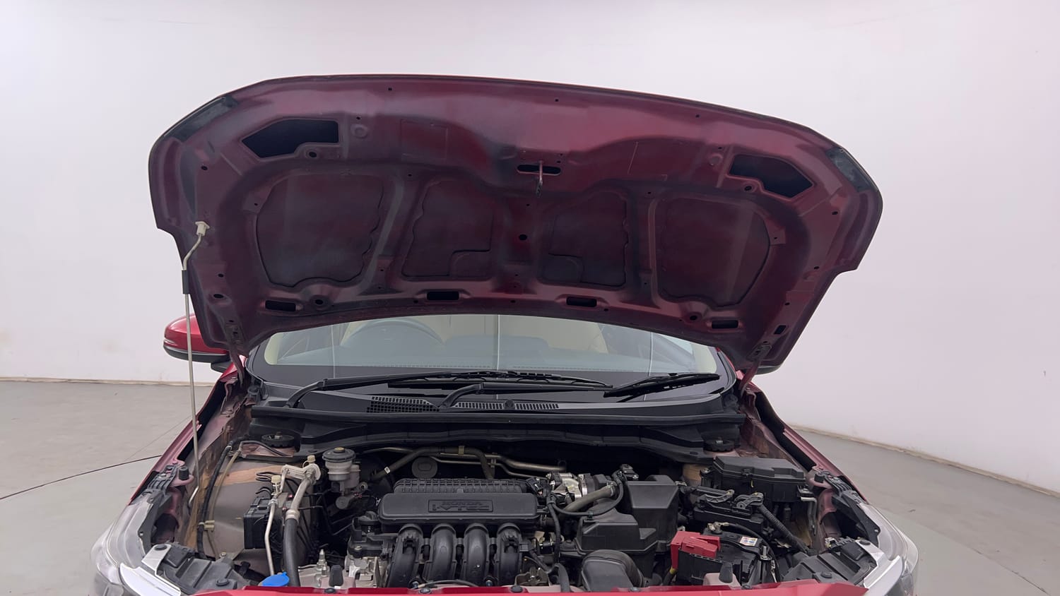Used 2022 Honda Amaze VX CVT 1.2 Petrol Petrol Automatic engine ENGINE & BONNET OPEN FRONT VIEW