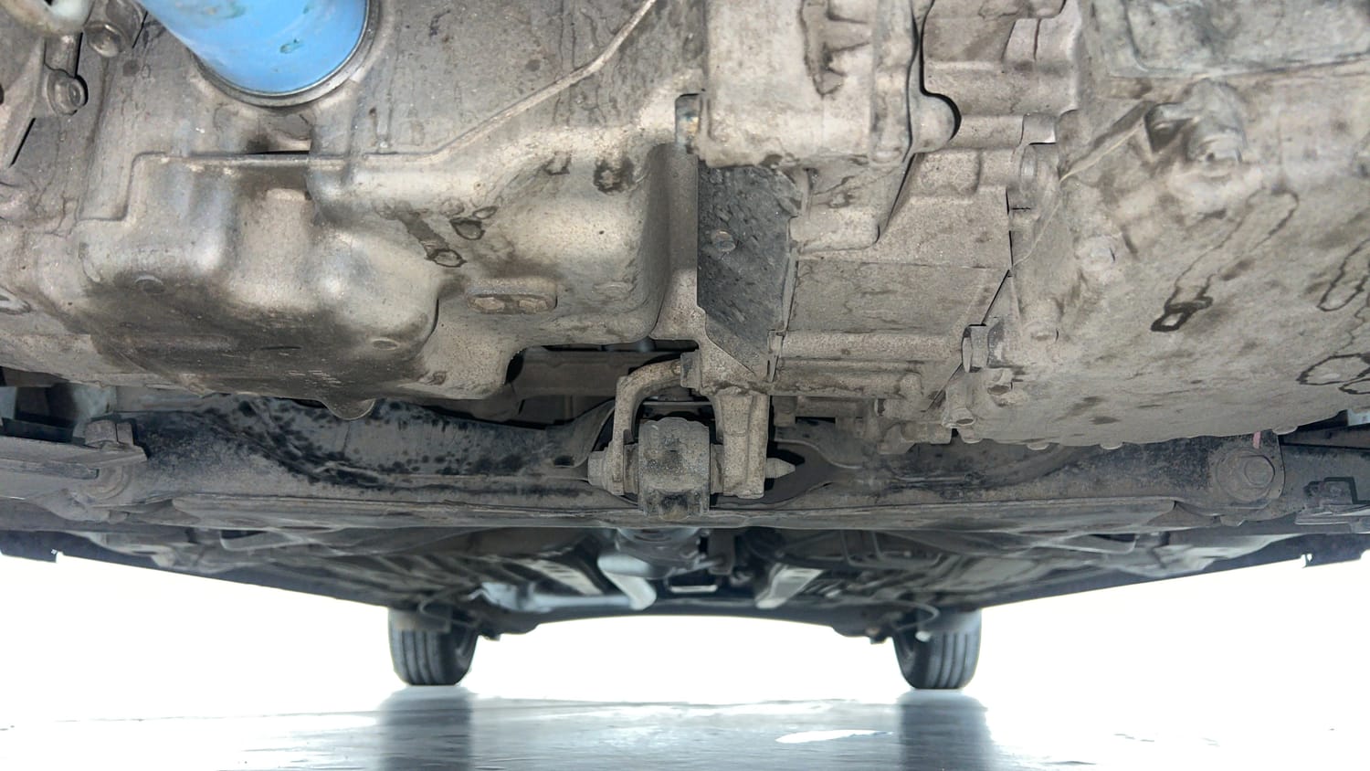 Used 2019 Honda Amaze 1.2 S CVT Petrol Petrol Automatic extra FRONT LEFT UNDERBODY VIEW