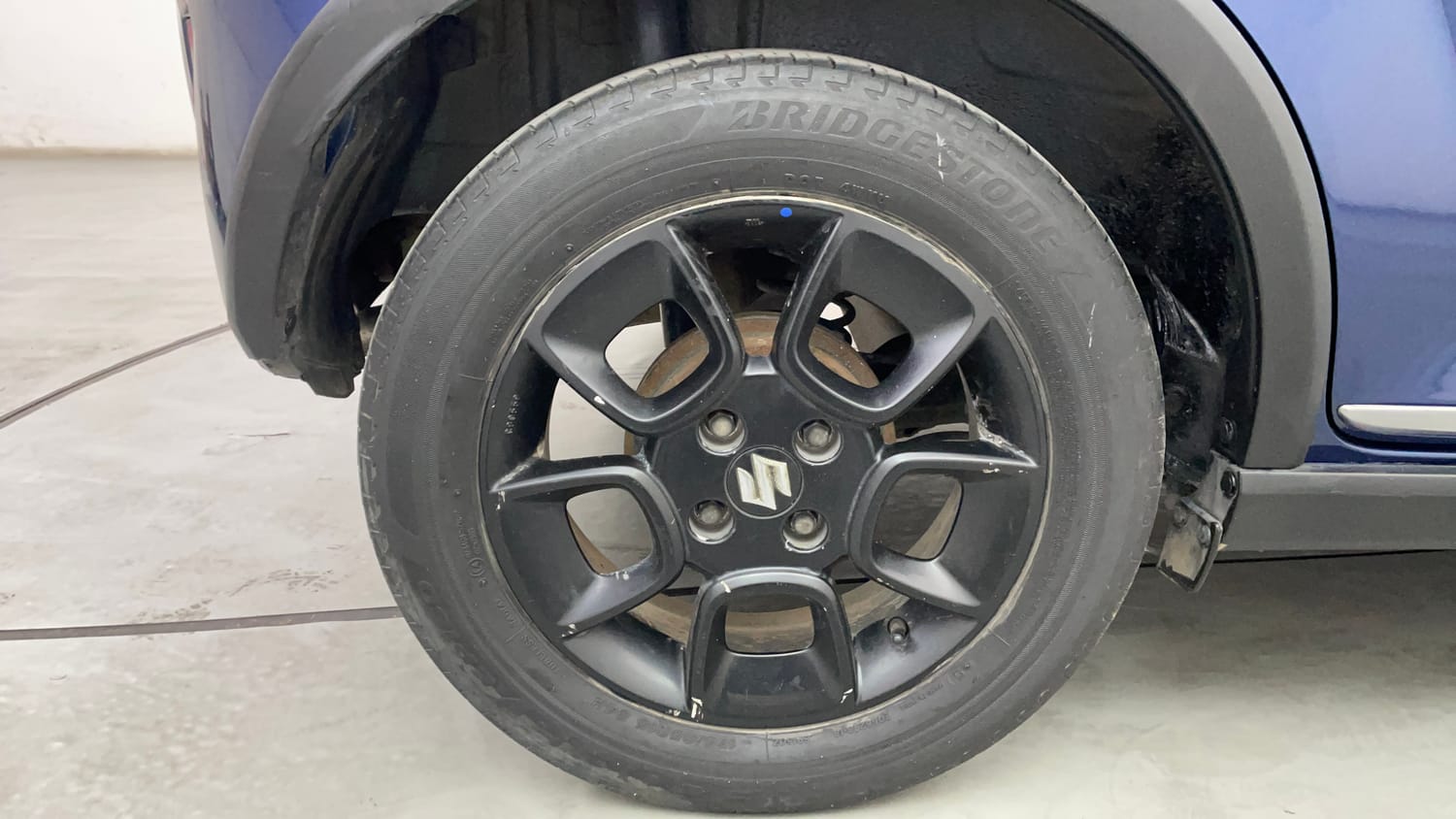 Used 2022 Maruti Suzuki Ignis Alpha 1.2 MT Petrol Manual tyres RIGHT REAR TYRE RIM VIEW