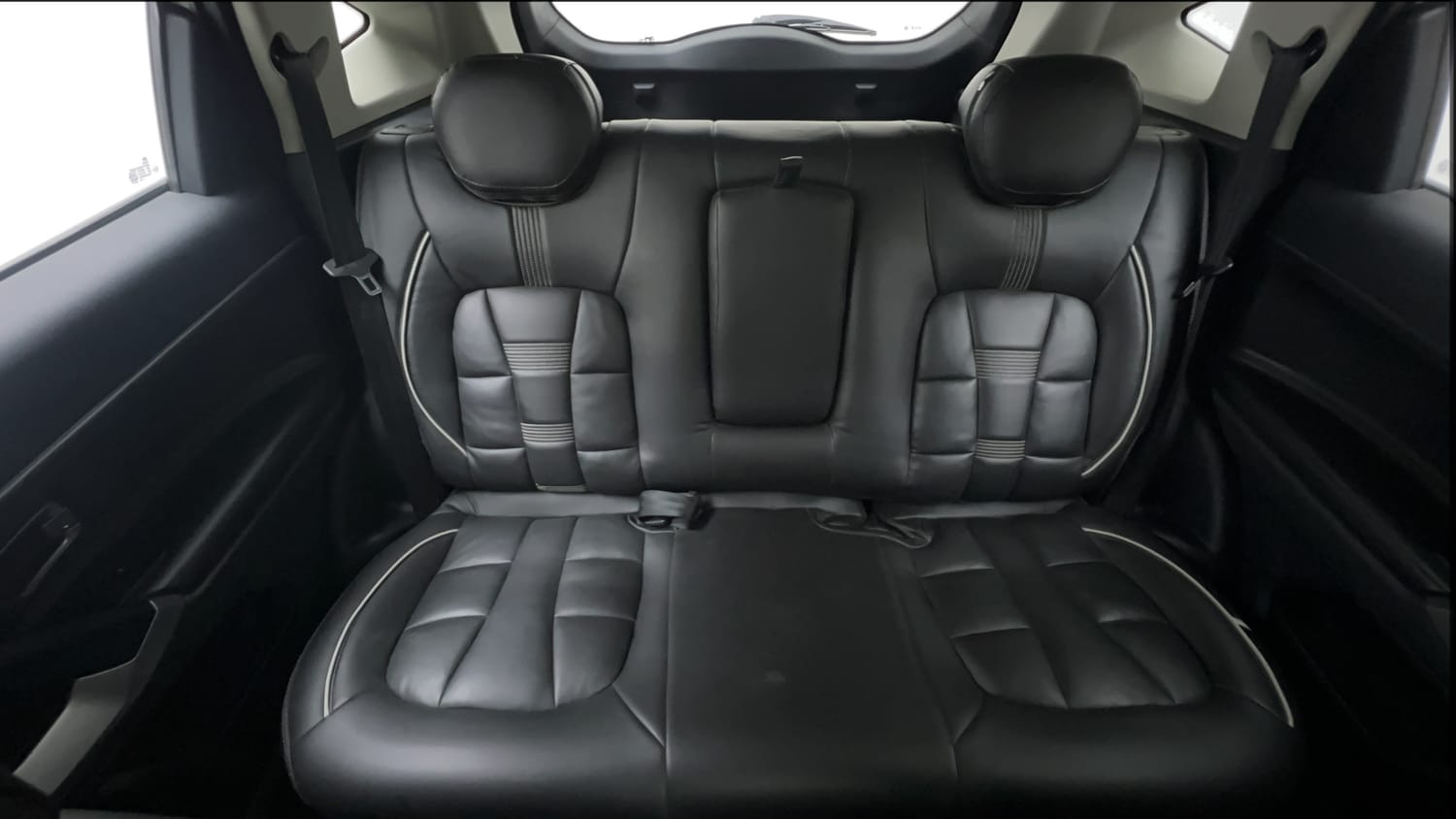 Used 2022 Tata Harrier XTA Plus Diesel Automatic interior REAR SEAT CONDITION VIEW